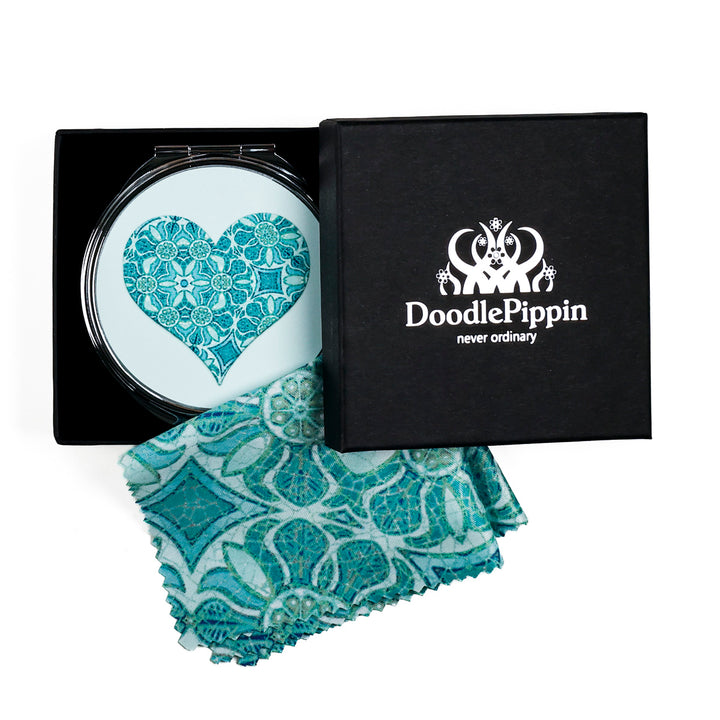 SALE - M-Buchstabe kompakt - Aqua Pomegranate Design