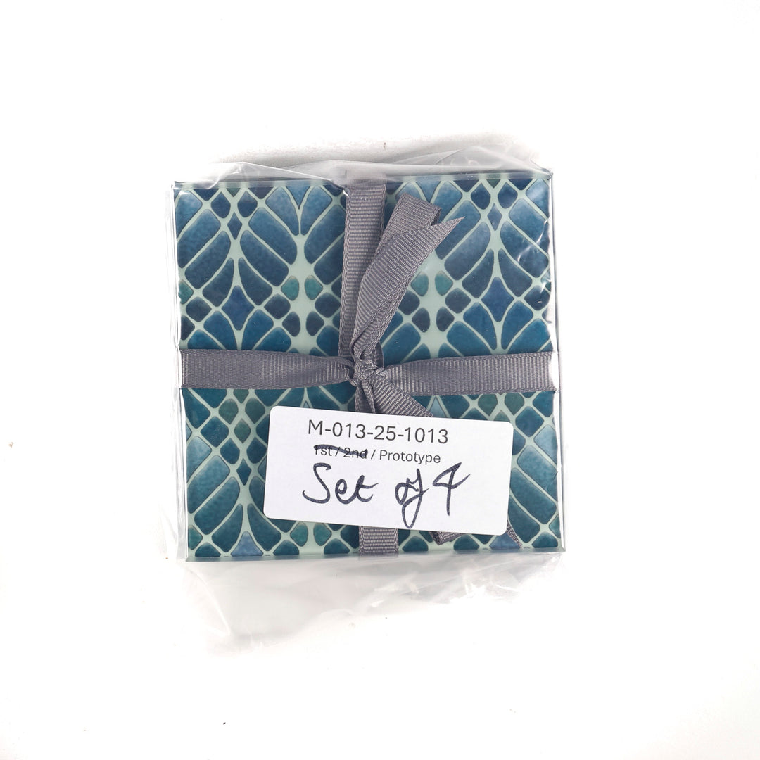 SALE SET of 4x Interwoven Trees Glass Coaster Set (square)