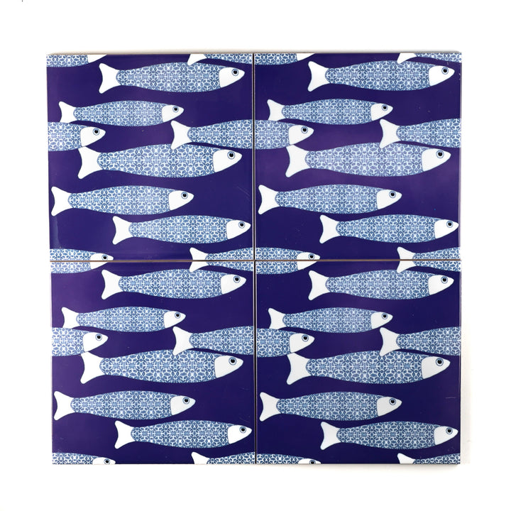 SALE SECONDS : Set of 4 x 15.2cm Navy Blue Ocean Shoal fish tiles