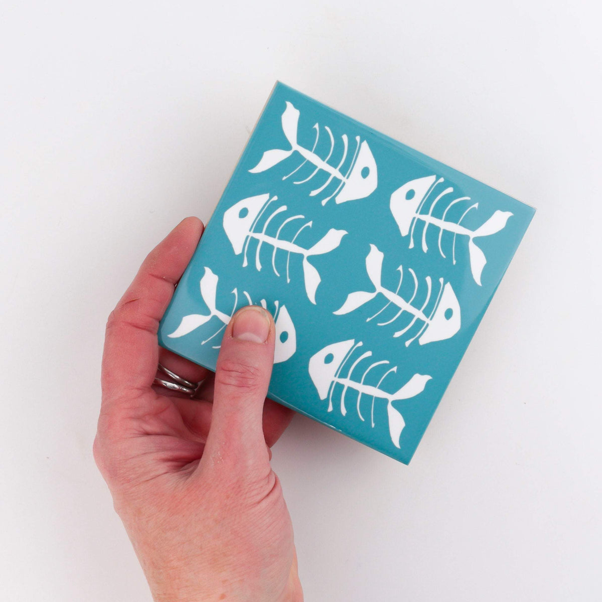 SALE SET of 10 x10.8cm blue/teal kitchen tiles with funky bonefish des ...