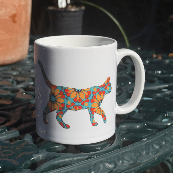 SOLDE DEUXIÈME CHOIX - Mug en porcelaine fine motif abstrait bleu marine et jaune