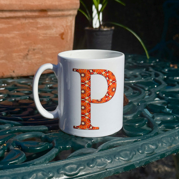 SOLDE DEUXIÈME CHOIX - Mug en porcelaine fine motif abstrait bleu marine et jaune