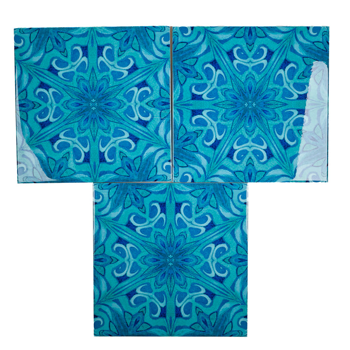 FEHLERHAFTE WARE - Satz mit 3 Agapanthus-Fliesen (15,2 cm)