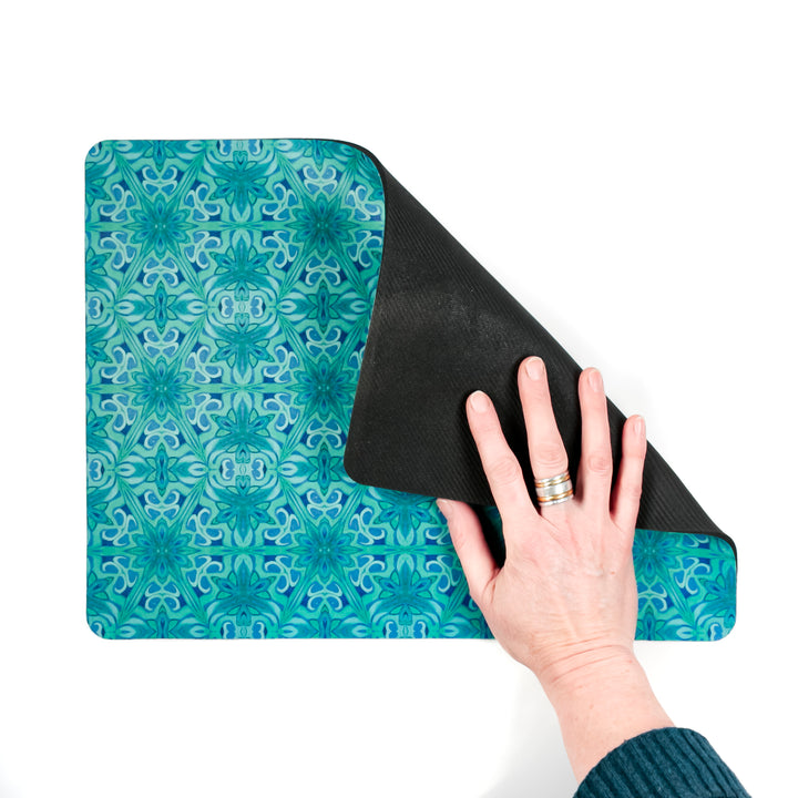 Agapanthus Pet Food Mat