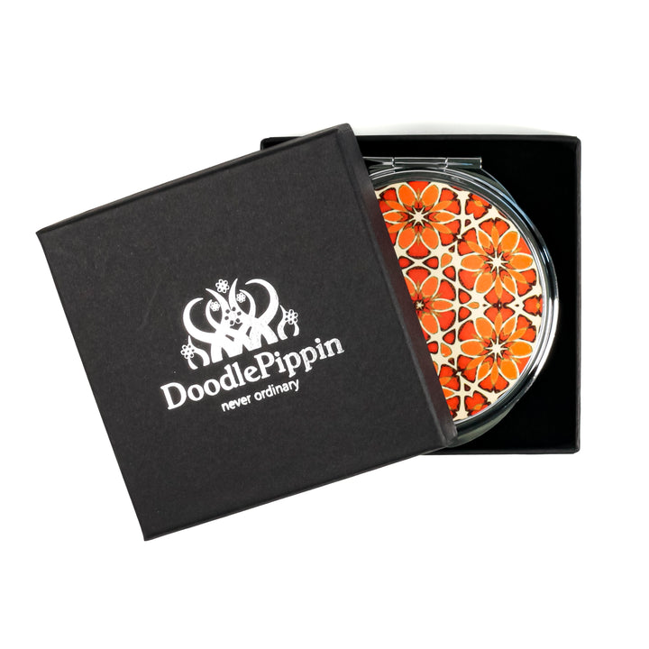 Moroccan Flower Compact Folding Mirror