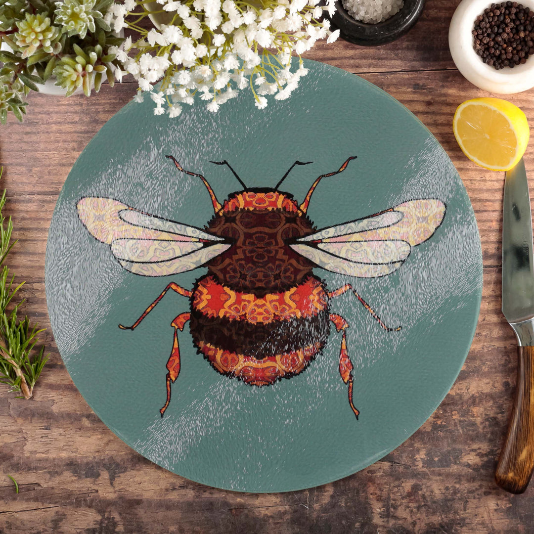 Bumble Bee Circular Chopping Board