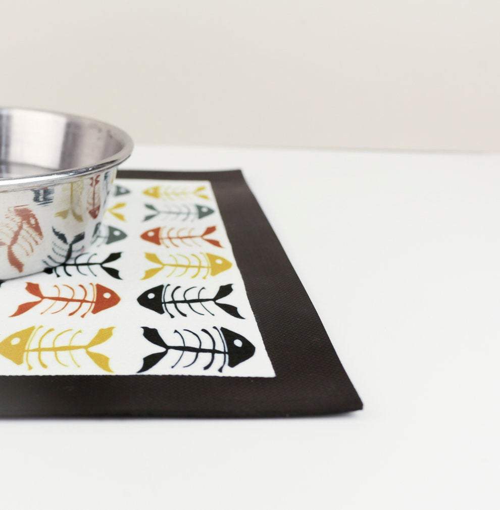 Multicolour 'Bonefish' scandi design pet food mat - DoodlePippin