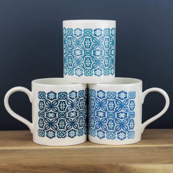 Bright blue flower mug - DoodlePippin
