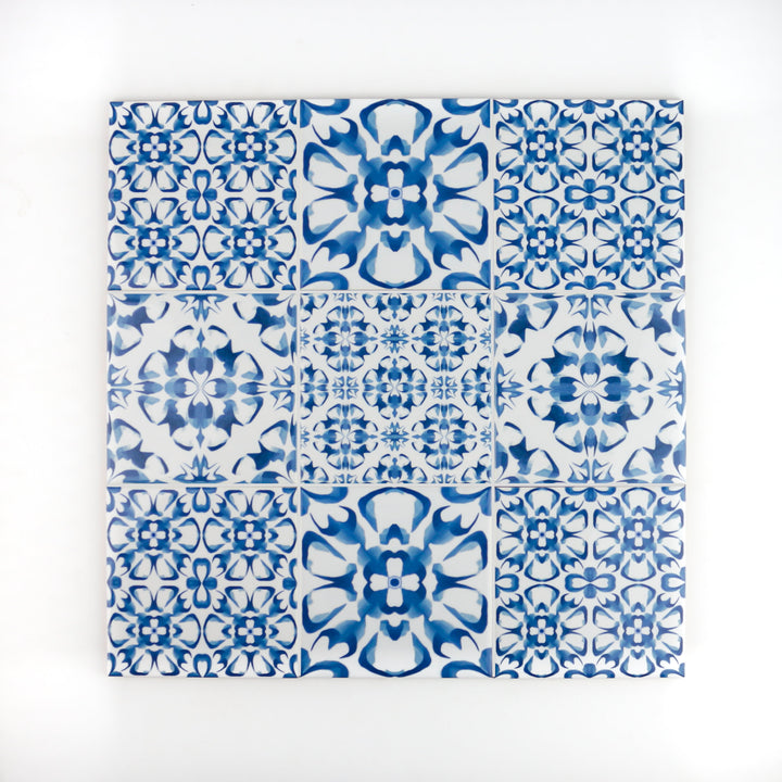Delft kitchen tile - flower centre