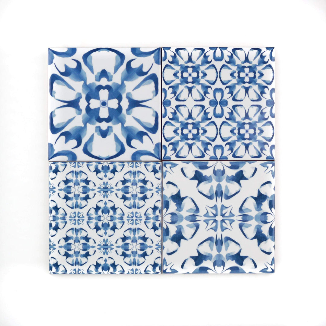 Delft kitchen tile - flower centre